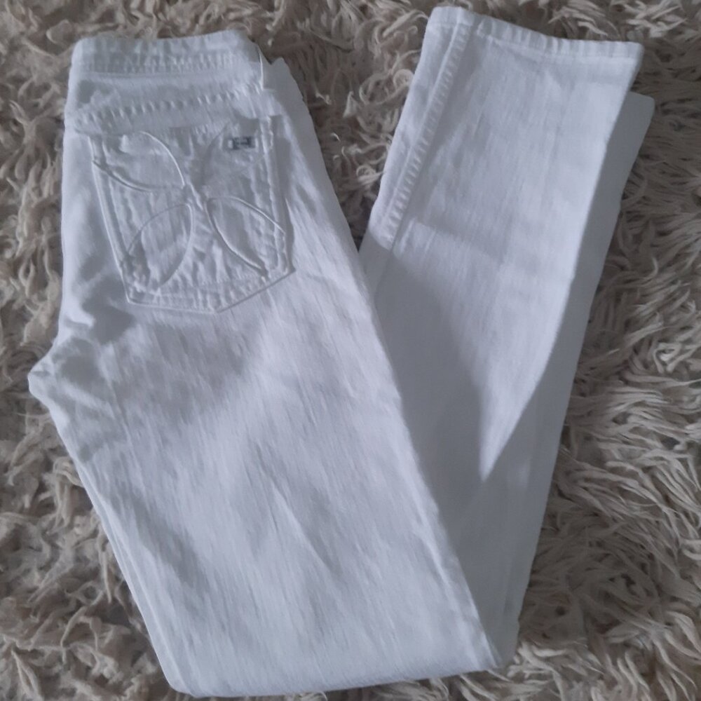 White bootcut jeans